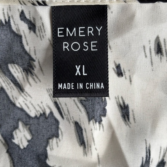 Chic Black and Cream Midi Dress - Picture 4 of 10